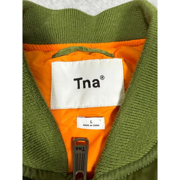 Aritzia TNA Womens Size L Down Tahoe Bomber Jacket Green - Picture 3 of 12